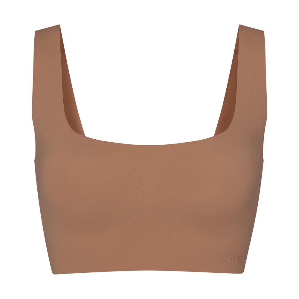 SKIMS Naked Scoop Longline Bra in Sienna - Picture 4 of 15